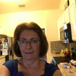 Meet your Posher, Sylvia